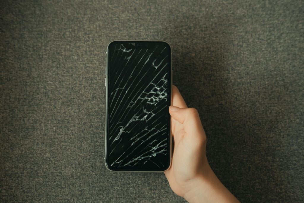 broken phone screen