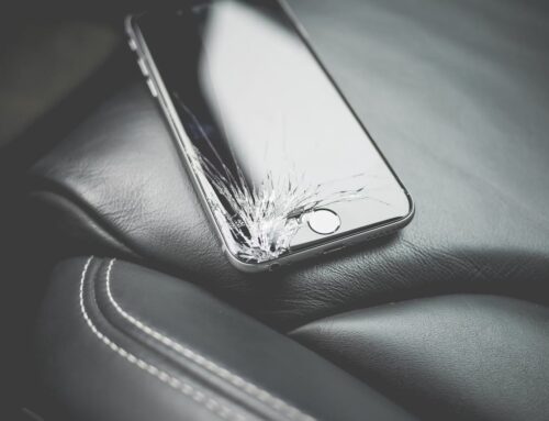 Easy Ways to Fix a Cracked Mobile Phone Screen at Home