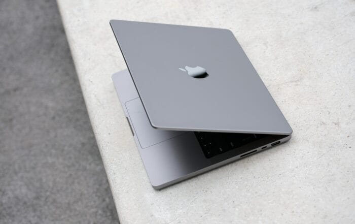 MacBook